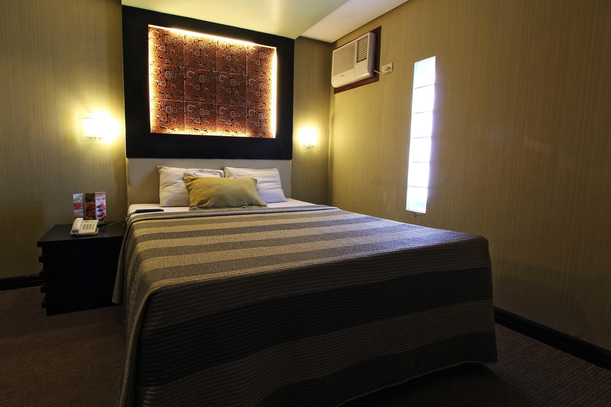 Eurotel North Edsa Quezon City Eksteriør billede