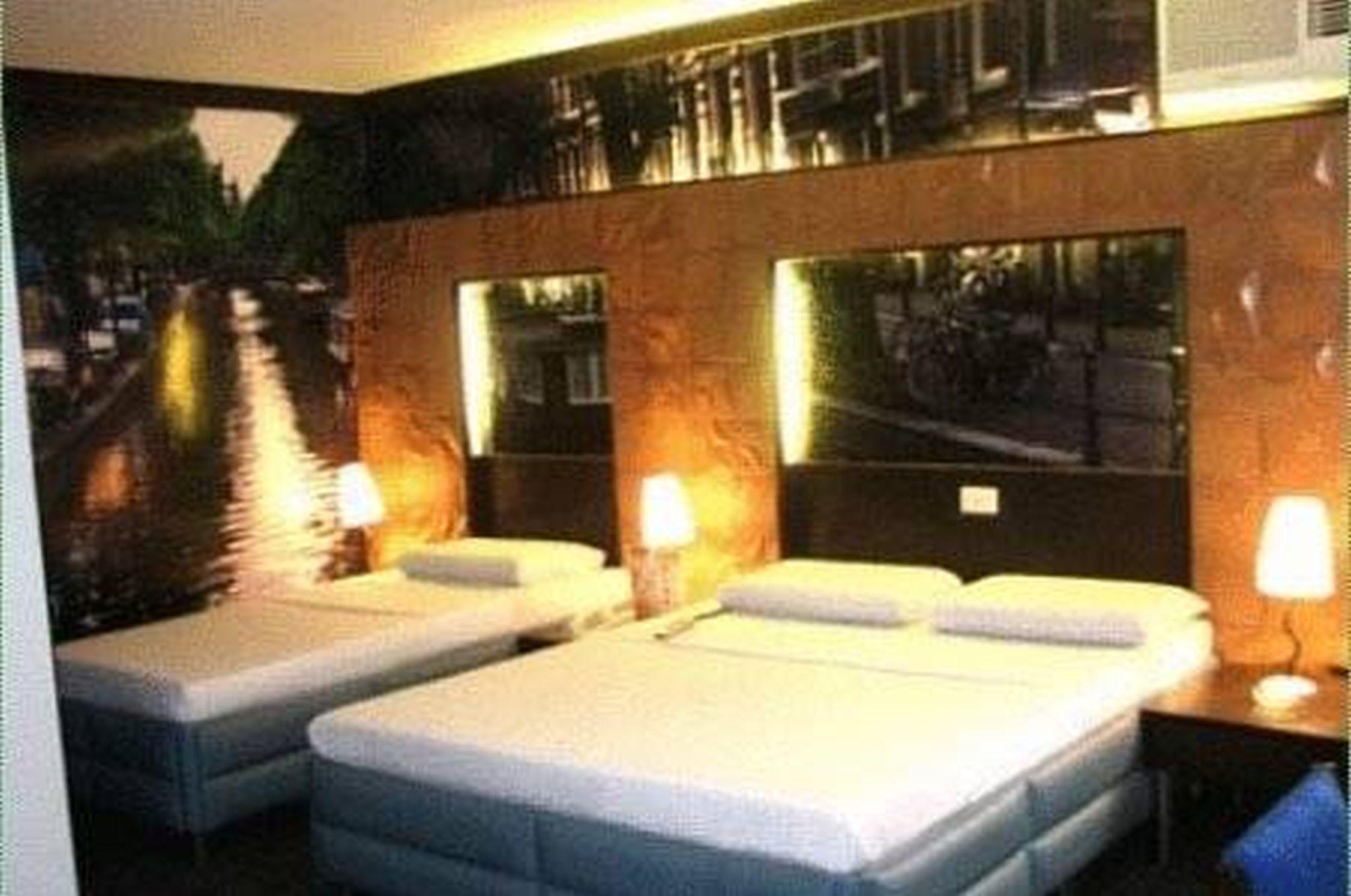 Eurotel North Edsa Quezon City Eksteriør billede